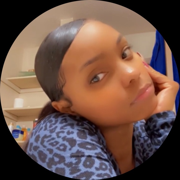 alexisjones842